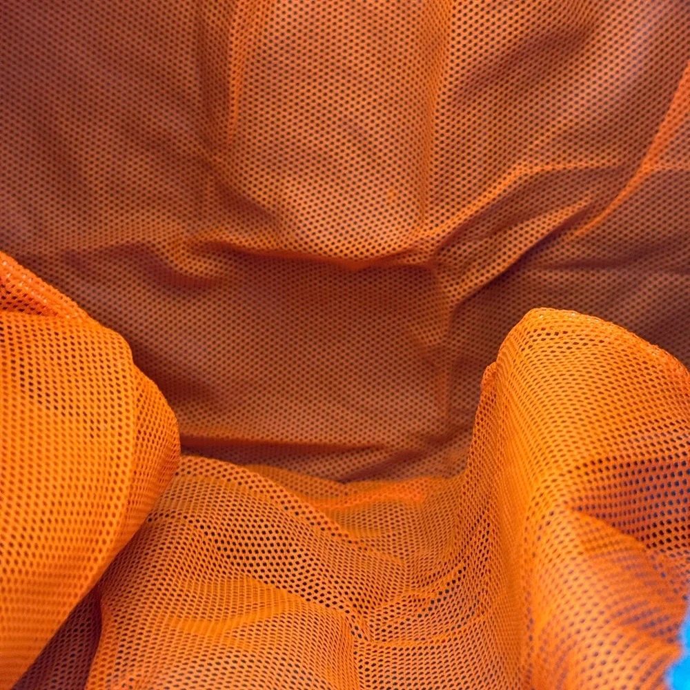 Swims - Picture 3 of 11